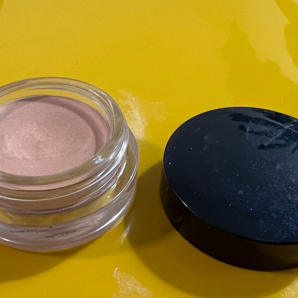 CLE DE PEAU BEAUTE SOLO CREAM EYE COLOR (305) 0.21 OZ